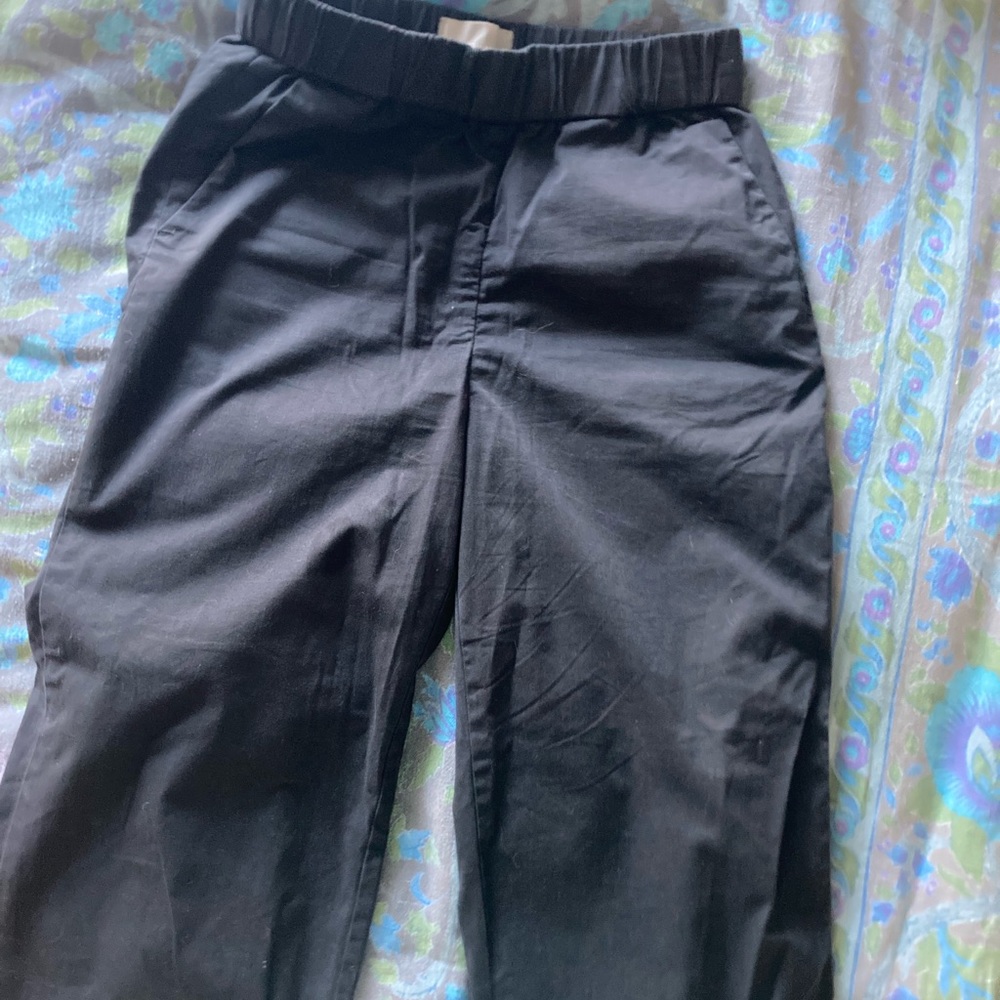 Black everlane easy pant